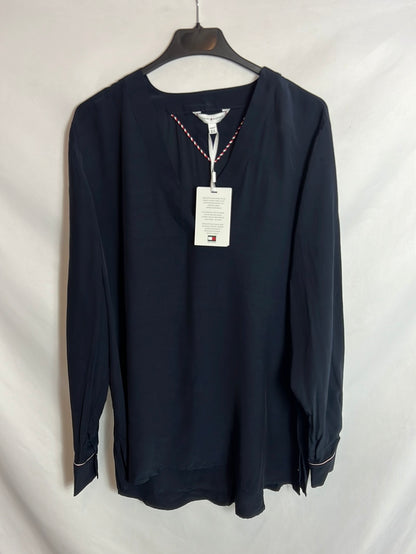 TOMMY HILFIGUER. Blusa azul fluida T.42