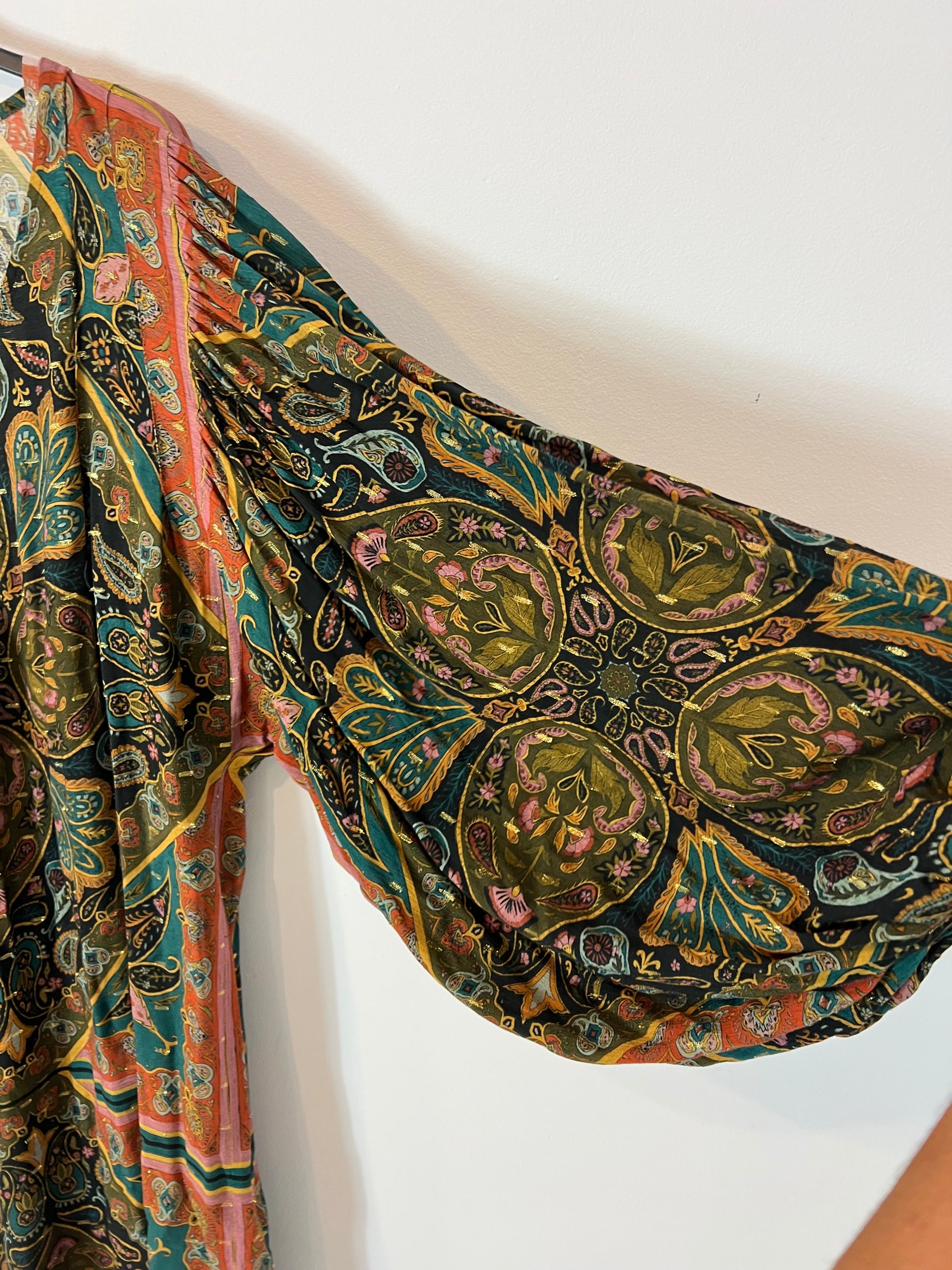 NN. Long dress with a printed glitter thread pattern. TM/L Hibuy market NN. Long dress with a printed glitter thread pattern. TM/L Hibuy market