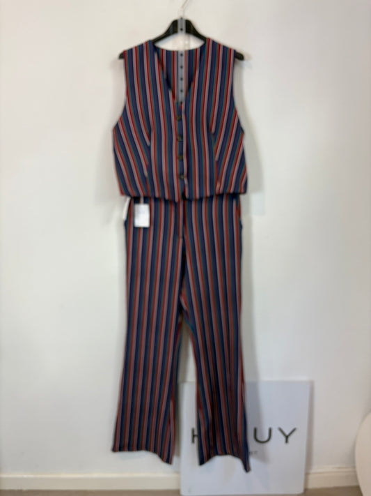 Conjunto de rayas chaleco y pantalón