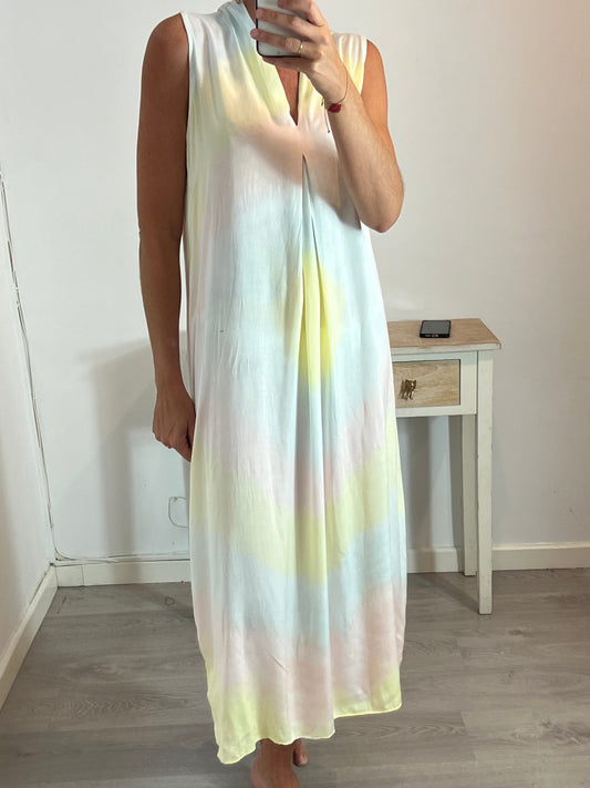 OTHER. Pastel tie-dye maxi dress. TS/M