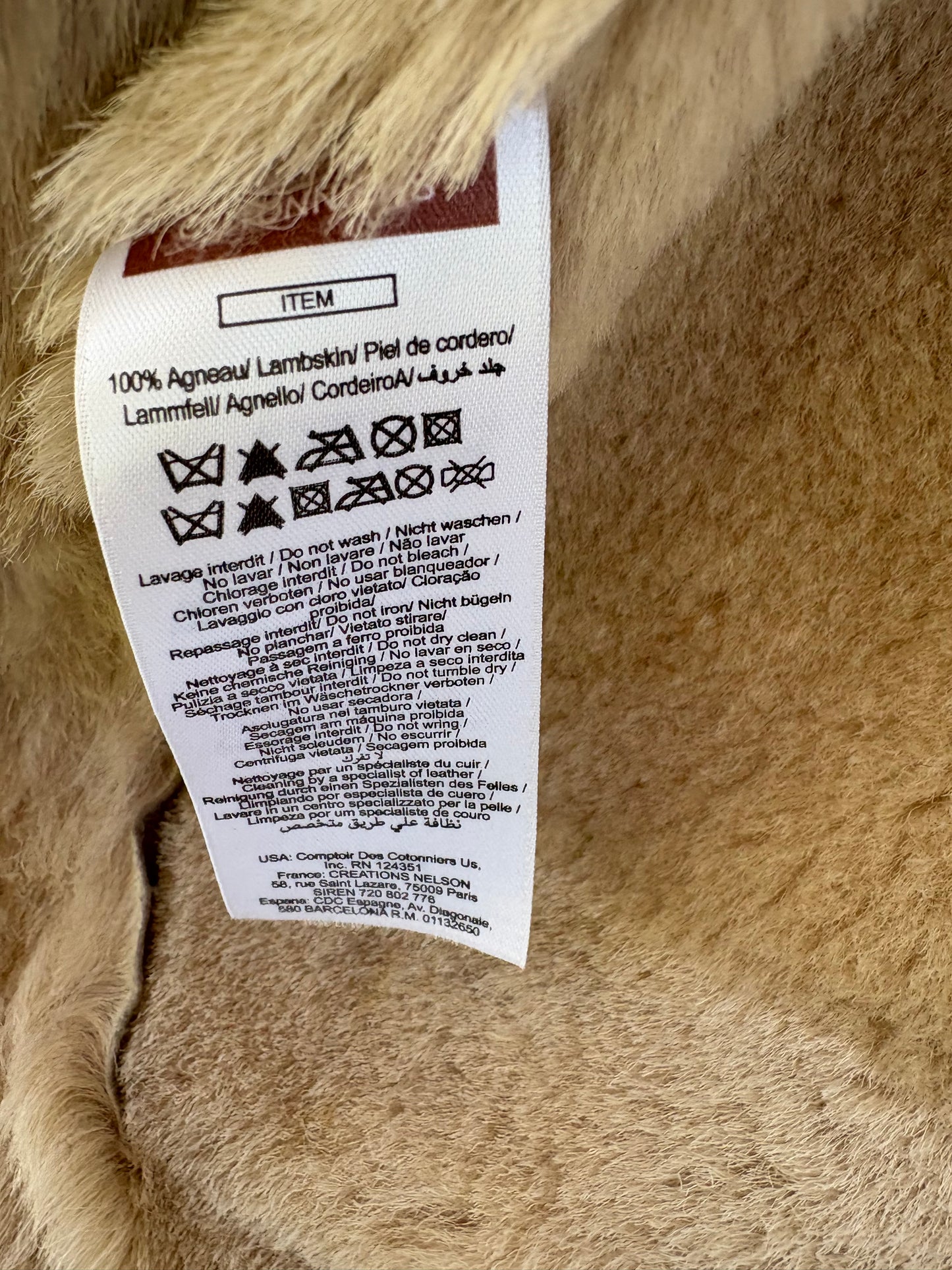 COMPTOIR DES CONTONNIERS. Biker piel texturas. T M