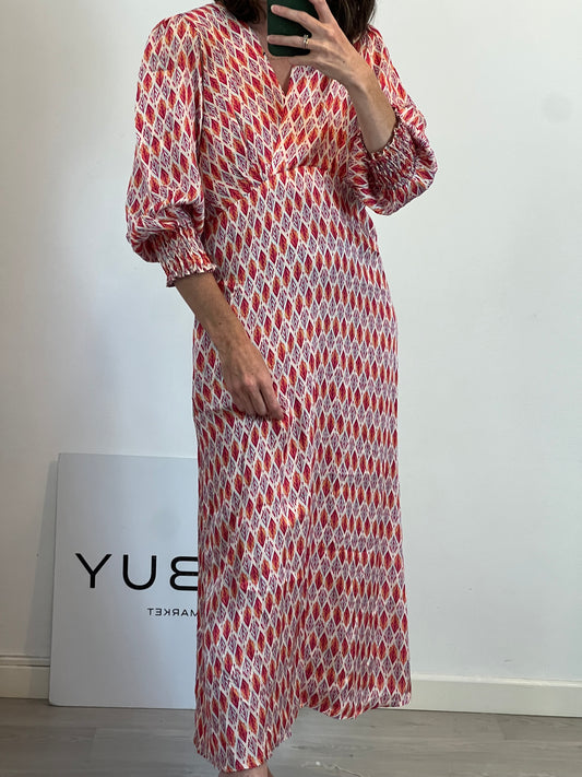 MUSCARI. Vestido beige flechas T. (s/m)