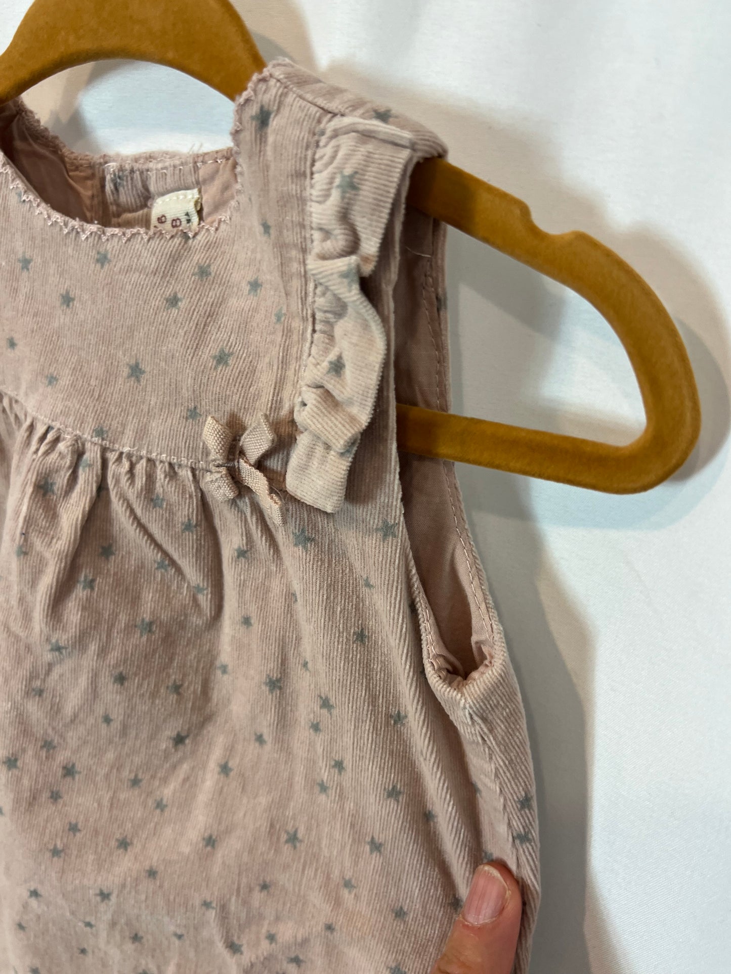ZARA KIDS. Vestido rosa estampado estrellas. T 3-6 meses