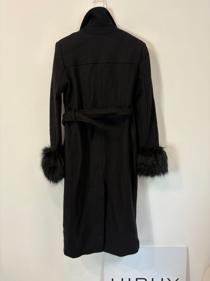 ZARA. Abrigo largo lana detalle puños