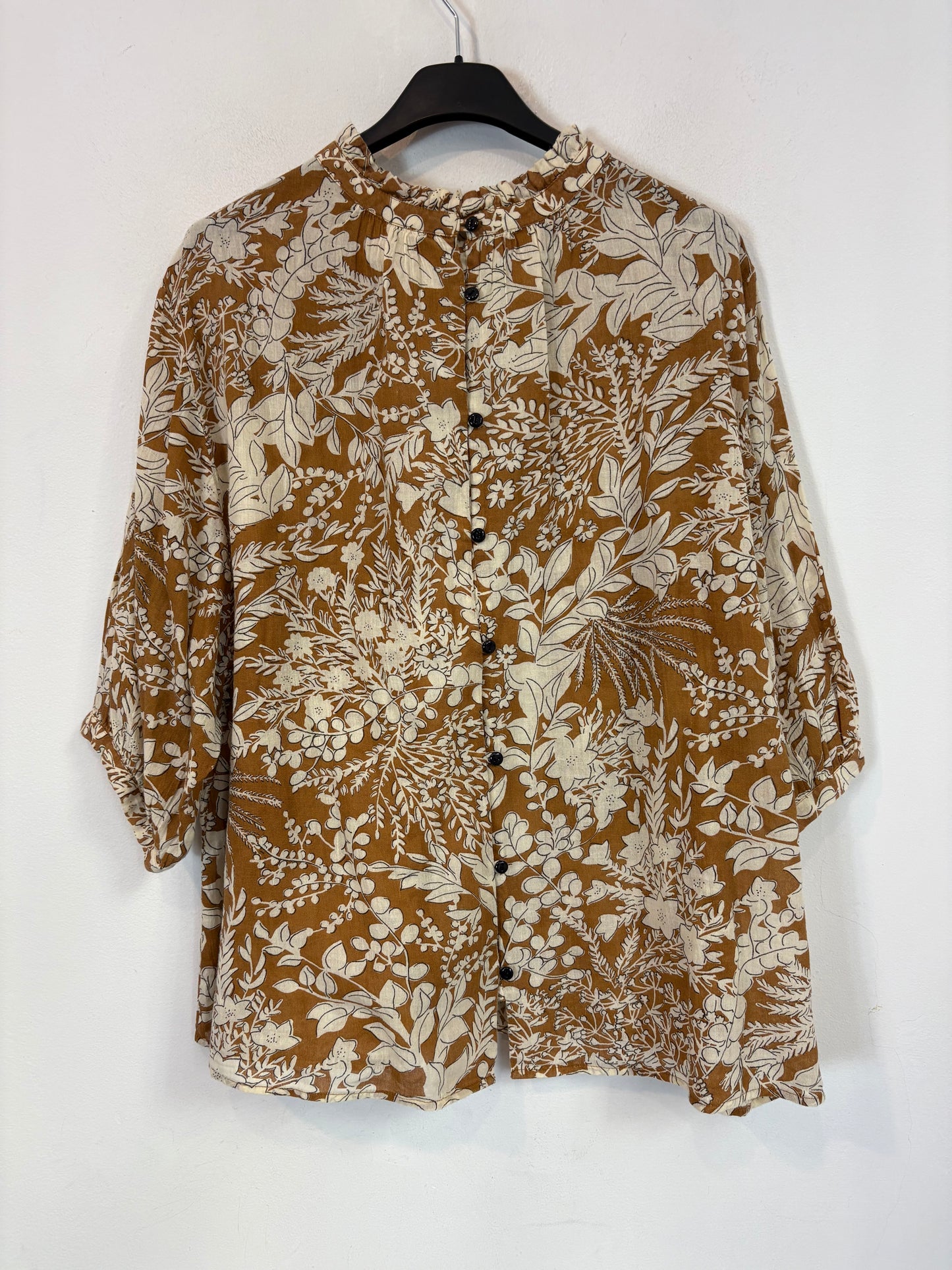 DES PETITS HAUTS. Blusa fluida estampado mostazas