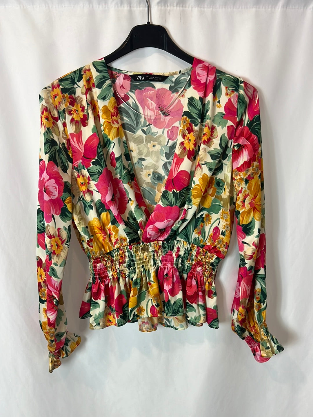 ZARA. Tops rosa flores T.s