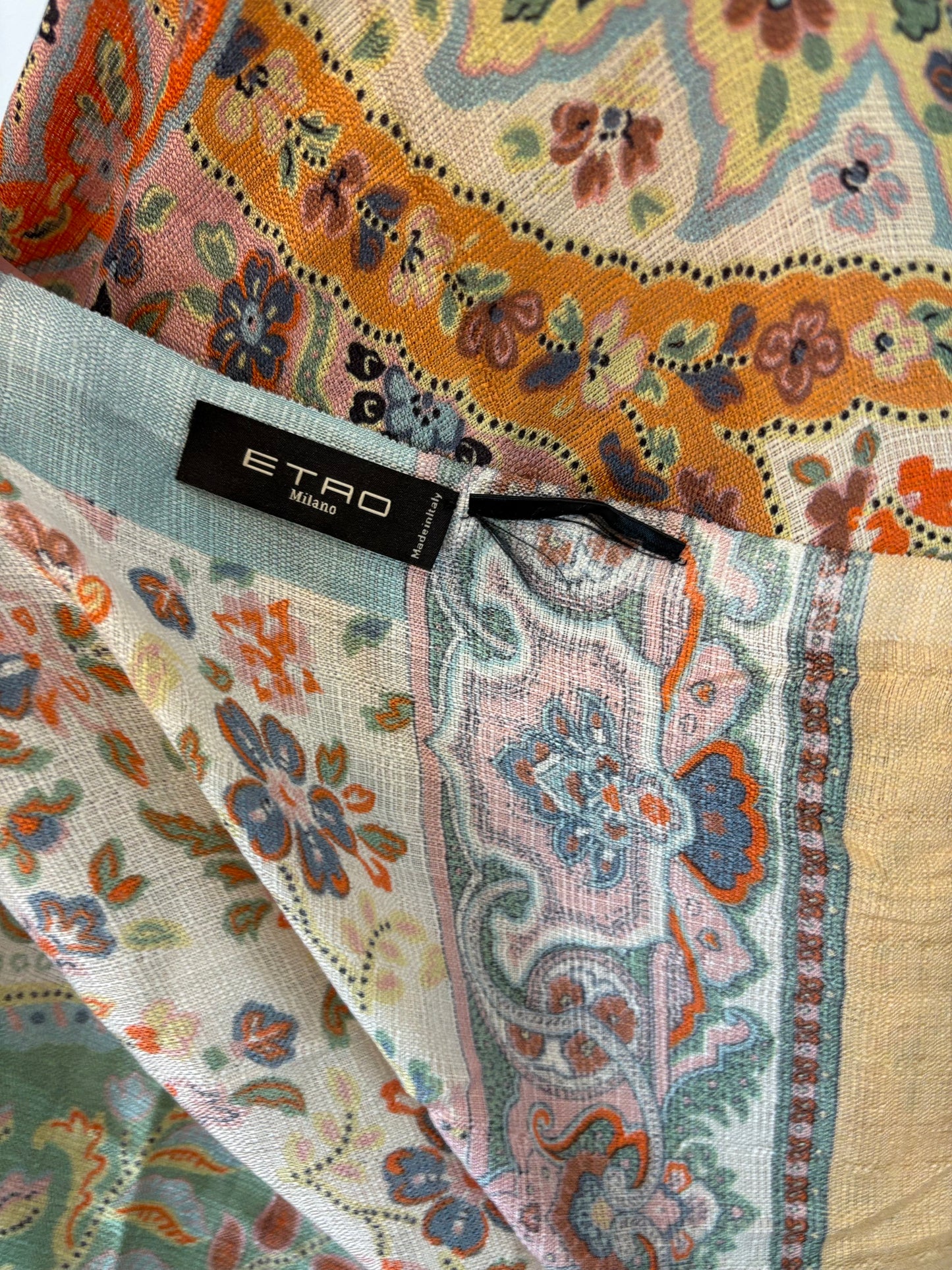 ETRO. Pañuelo multi estampado