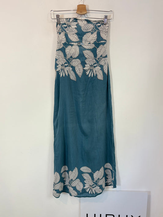 BABBAKI. Vestido midi azul palabra de honor