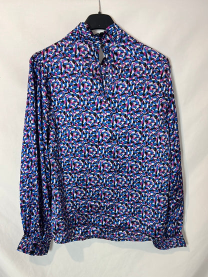 SFERA. Blusa satinada estampado azules. T S