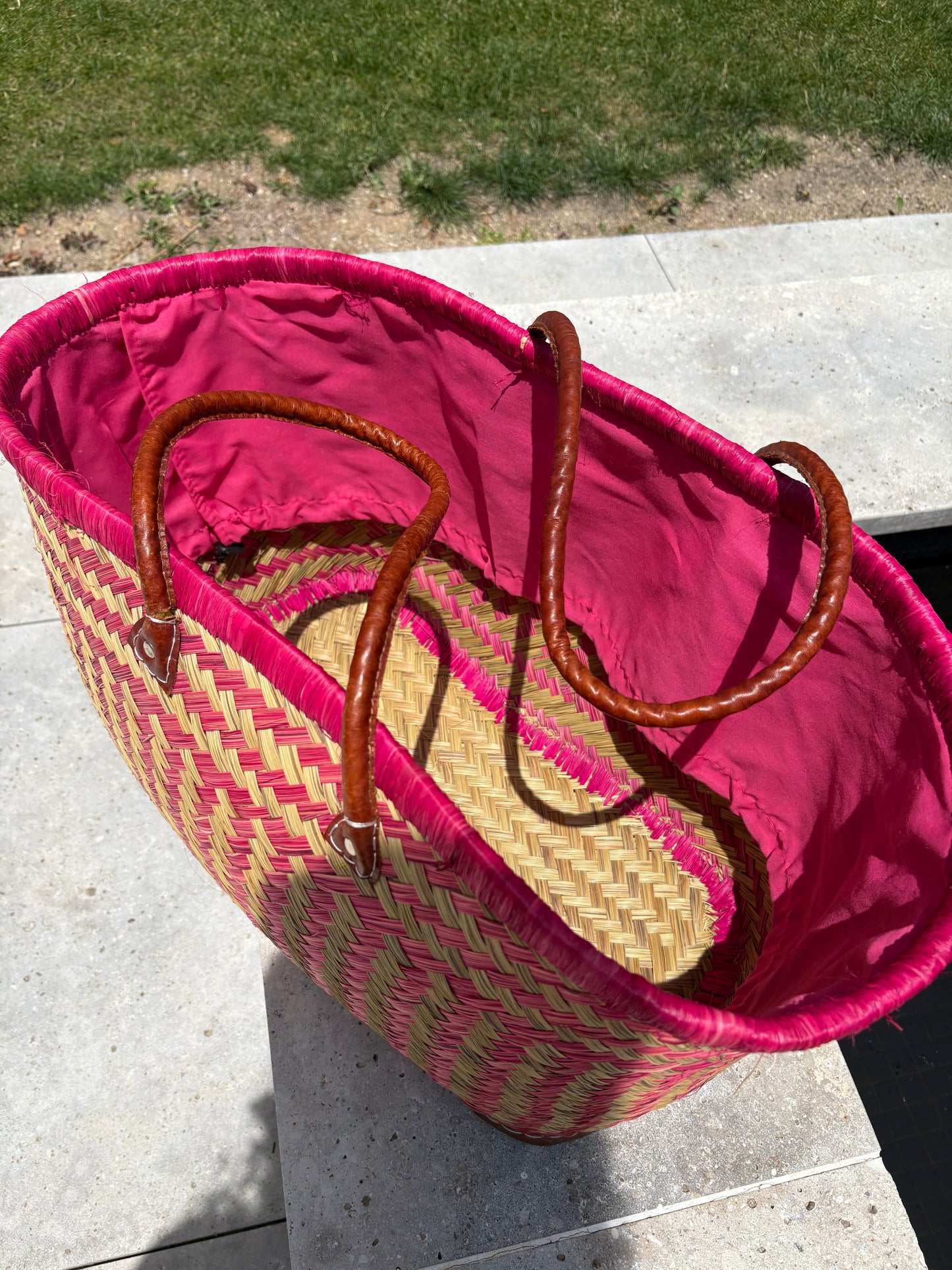 OTRAS. Capazo maxi asas piel