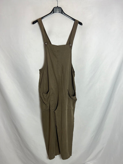 PULL&BEAR . Mono verde fluido culotte. T XS