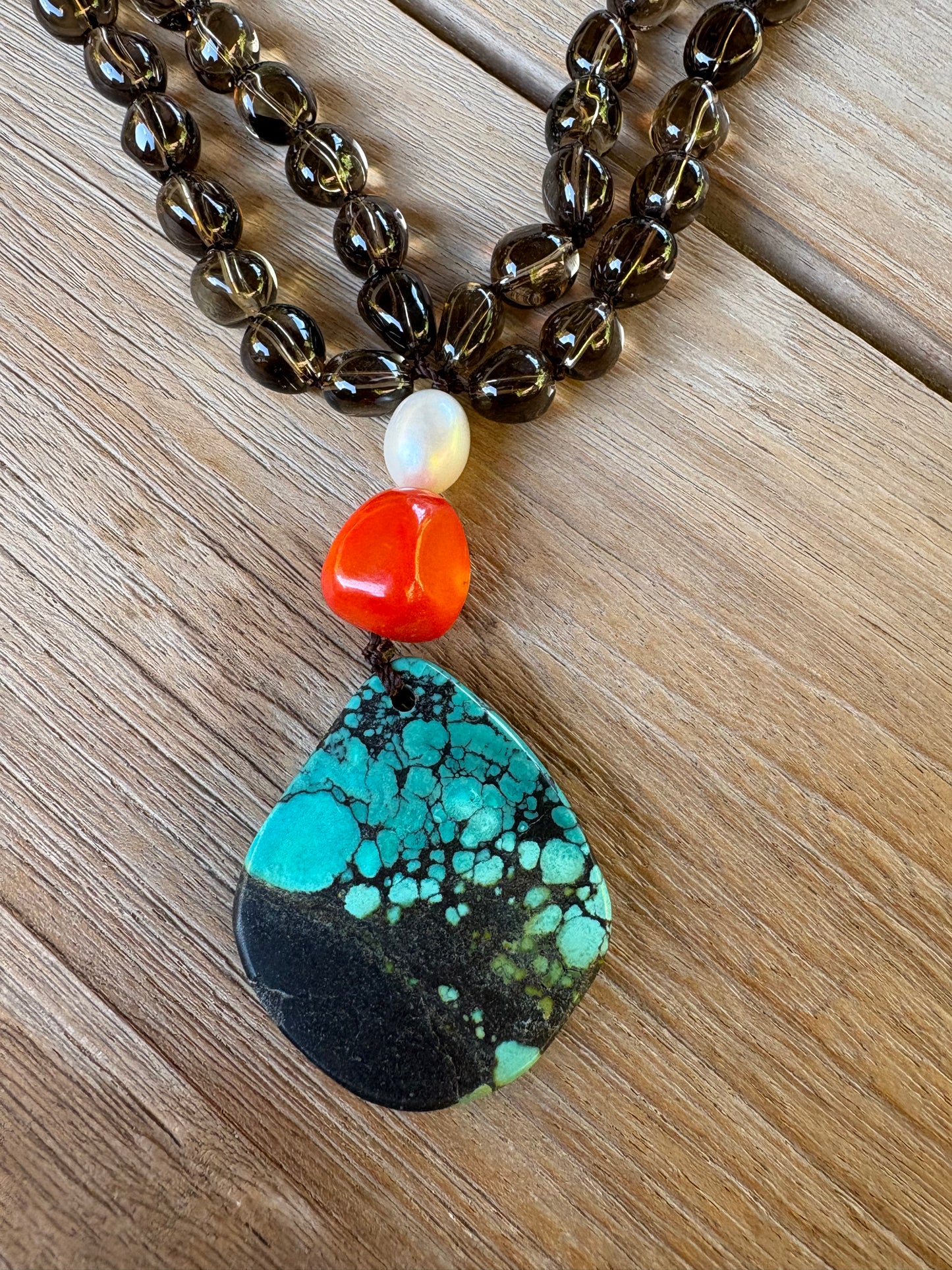 OTRAS. Collar ajustable turquesa