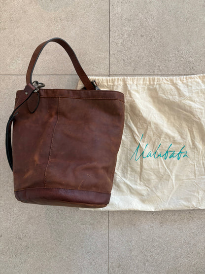 MALABABA. Bolso marrón piel doble asa