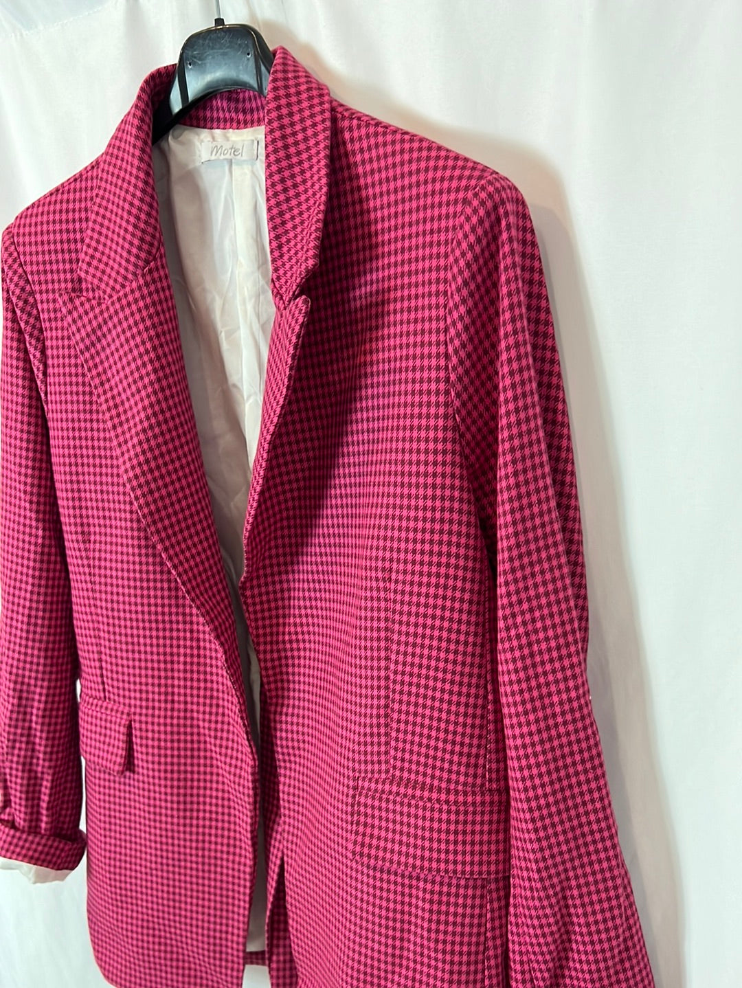 MOTEL. Pink Houndstooth Blazer TM