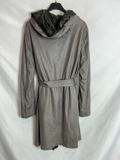 ADOLFO DOMÍNGUEZ. Chaqueta fluida reversible gris y verde. T 38