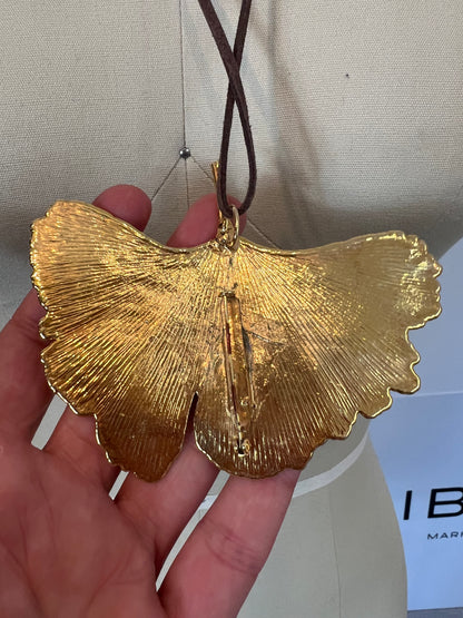 OTHERS. Gold leaf necklace/brooch