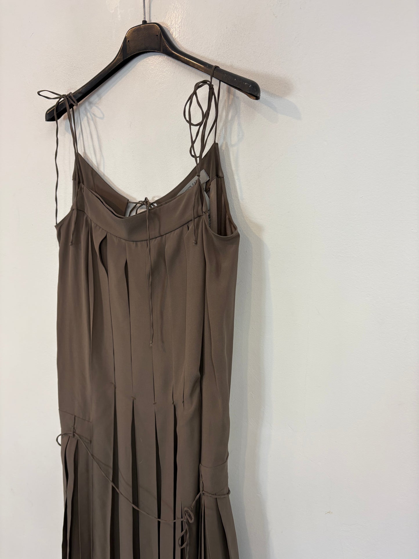 SPORTMAX. Vestido tablas caqui seda
