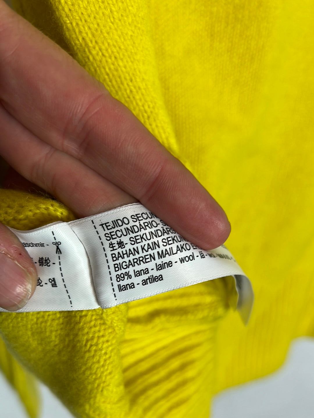 MASSIMO DUTTI. Jersey lana polero amarillo. T XS