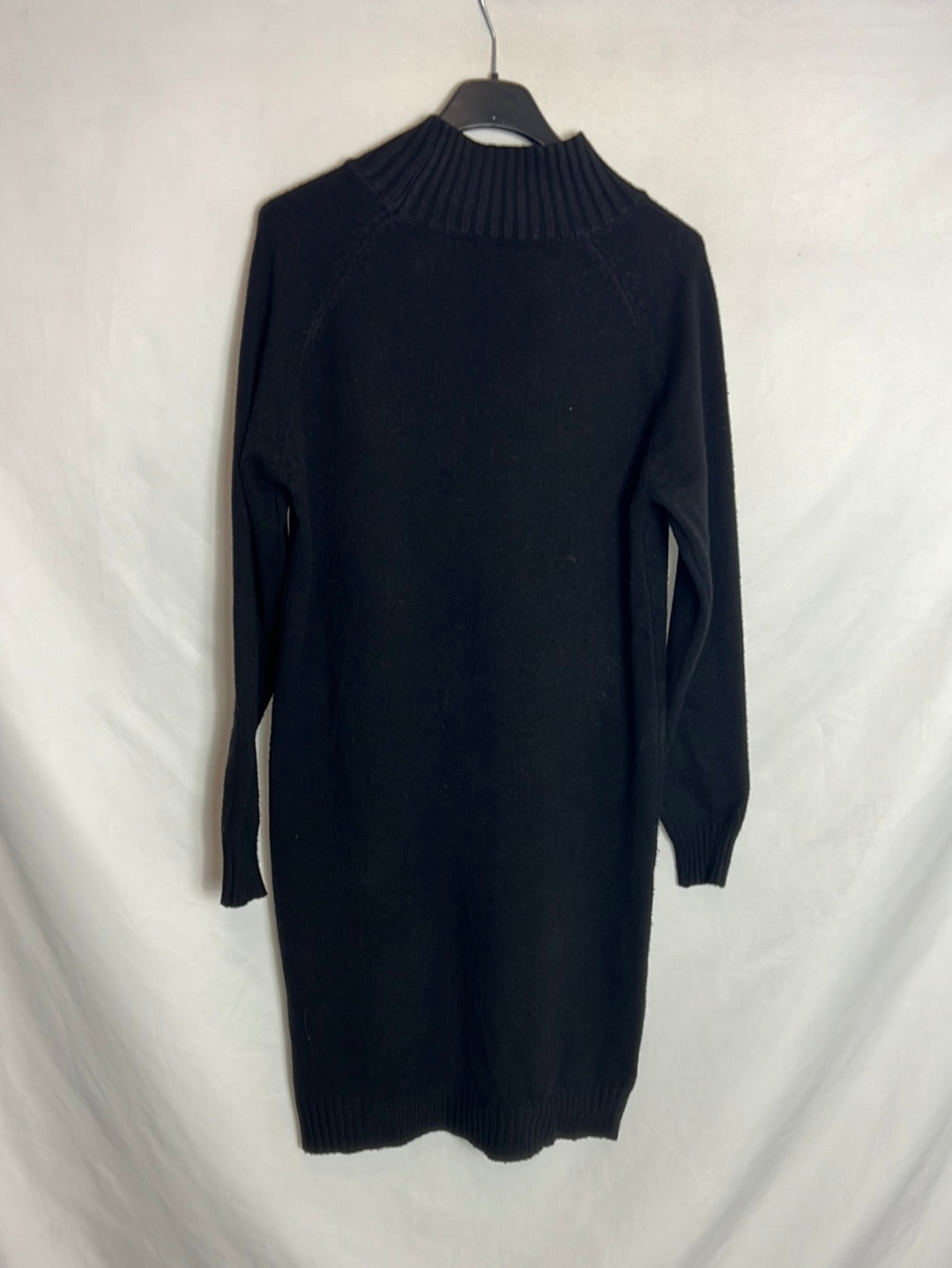 OTHERS. Black knit dress YOUR(s)