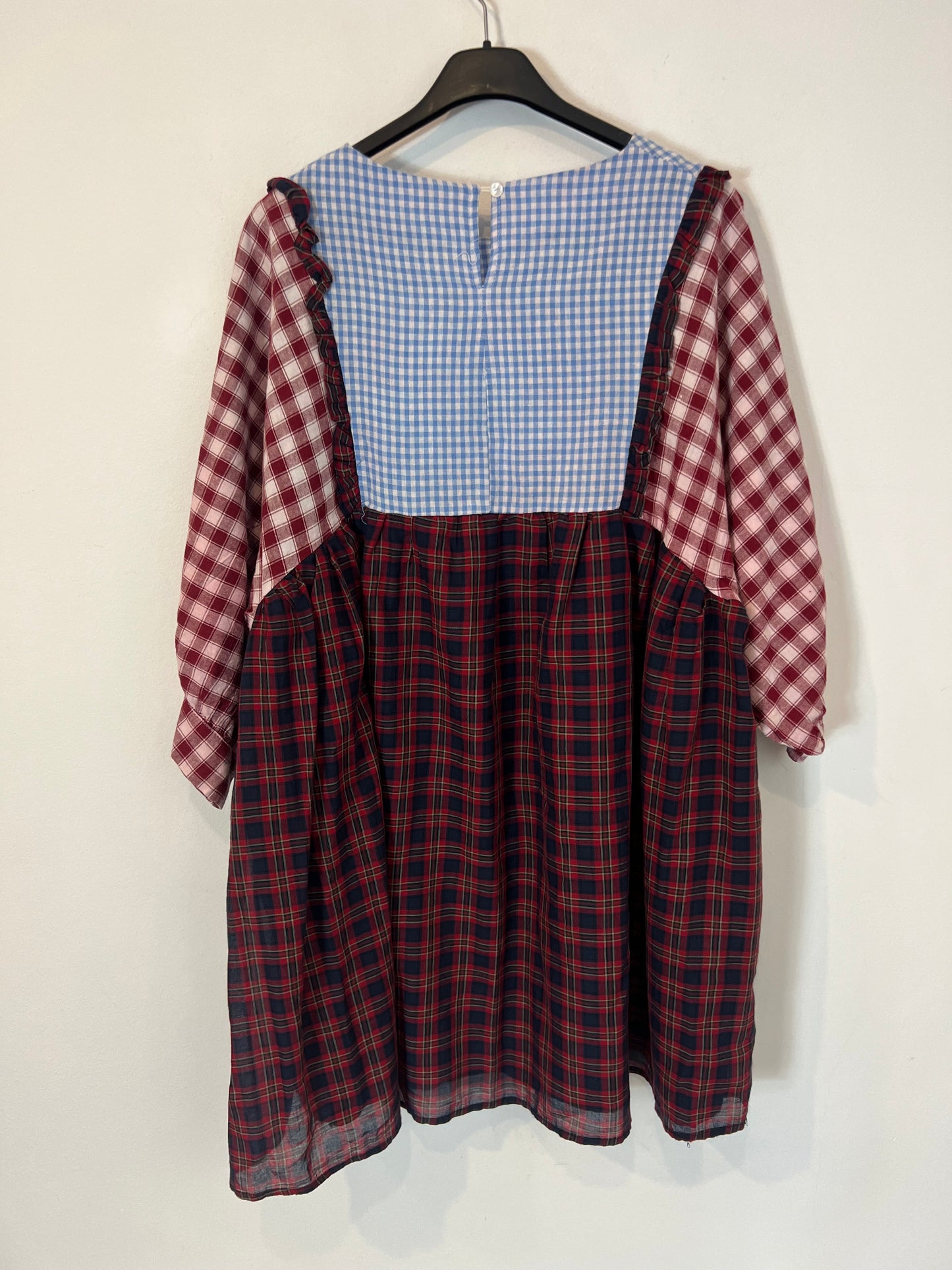 OTRAS. Vestido corto cuadros multi estampado. T S