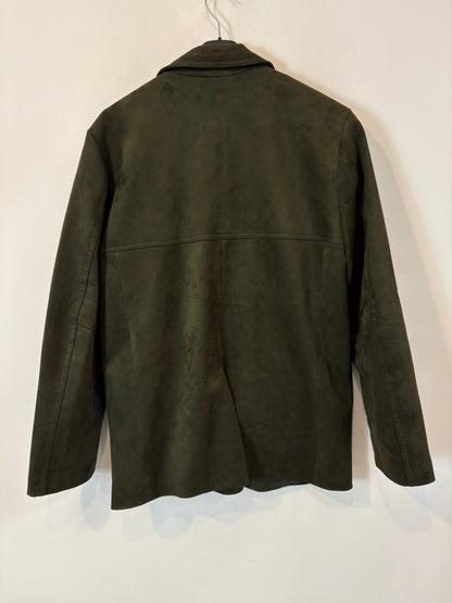 ZARA. Conjunto antelina verde