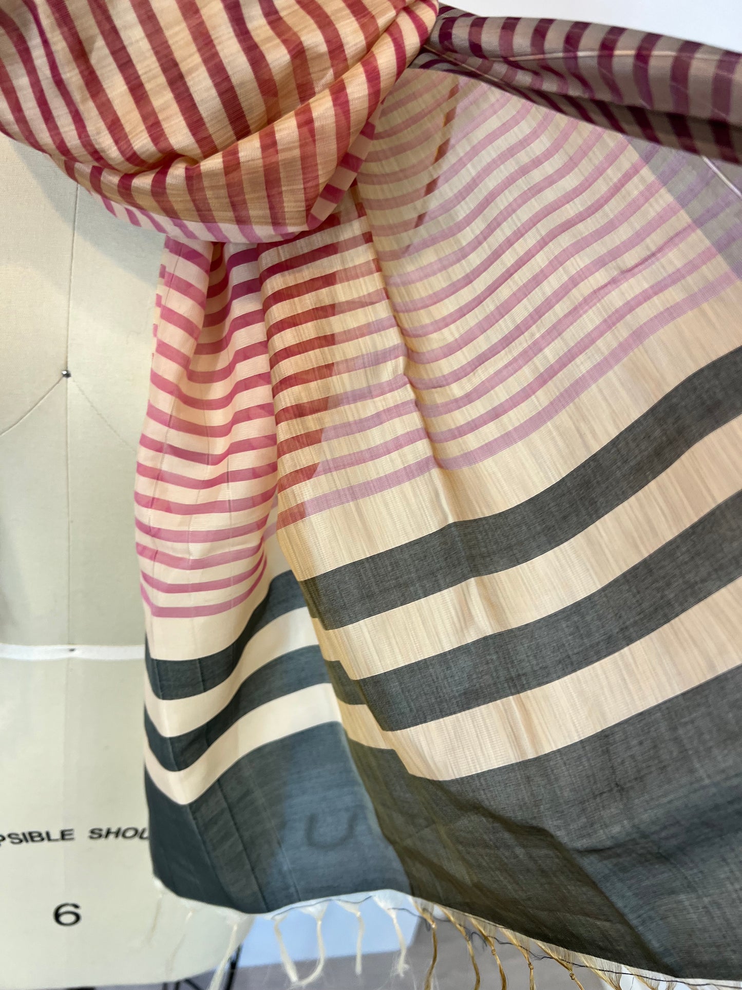 OTRAS. Pañuelo rayas textura