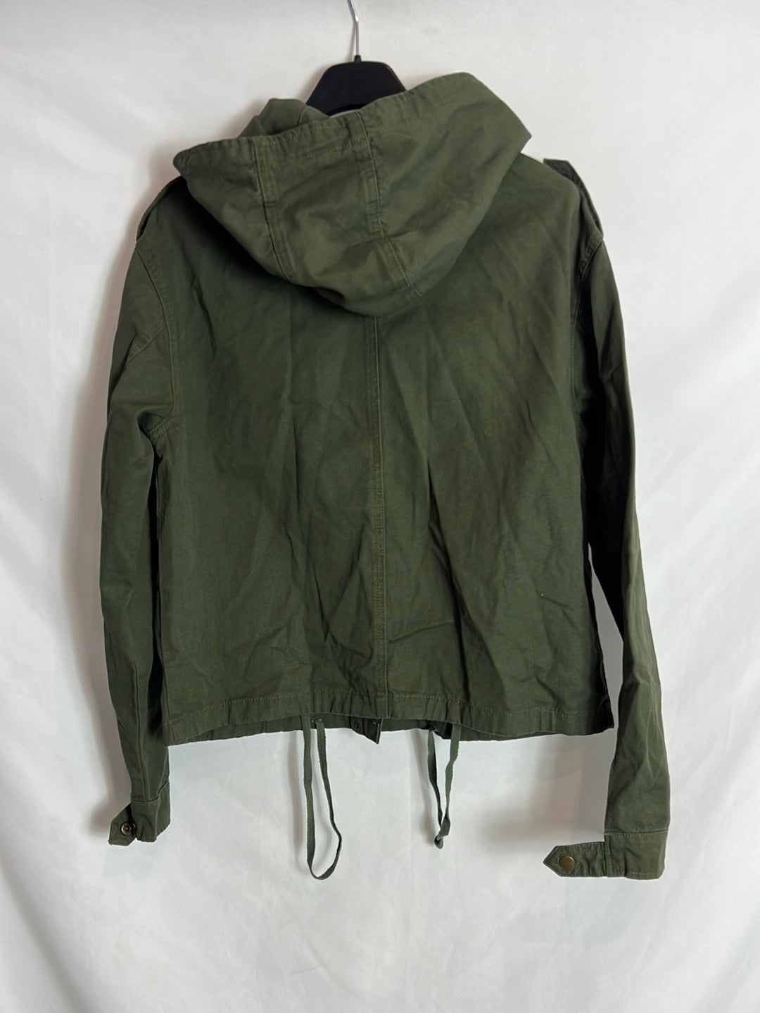 BRANDY MELVILLE. Parka fina verde Tu(S)