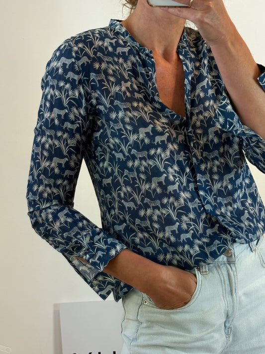 HARTFORD. Blusa azul safari