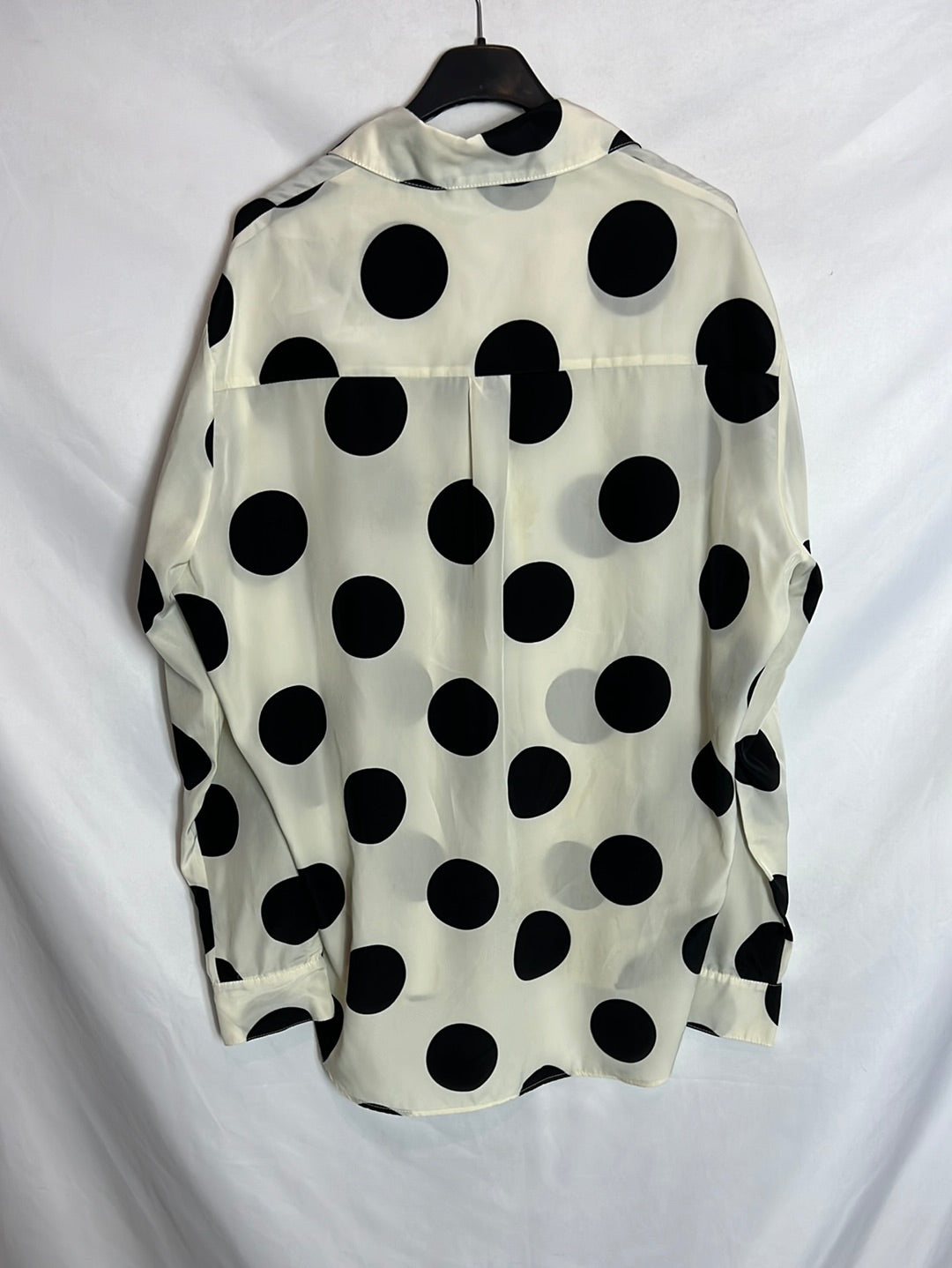 MARZIA GENESI. Total look skirt and silk blouse with polka dots. T 38/40