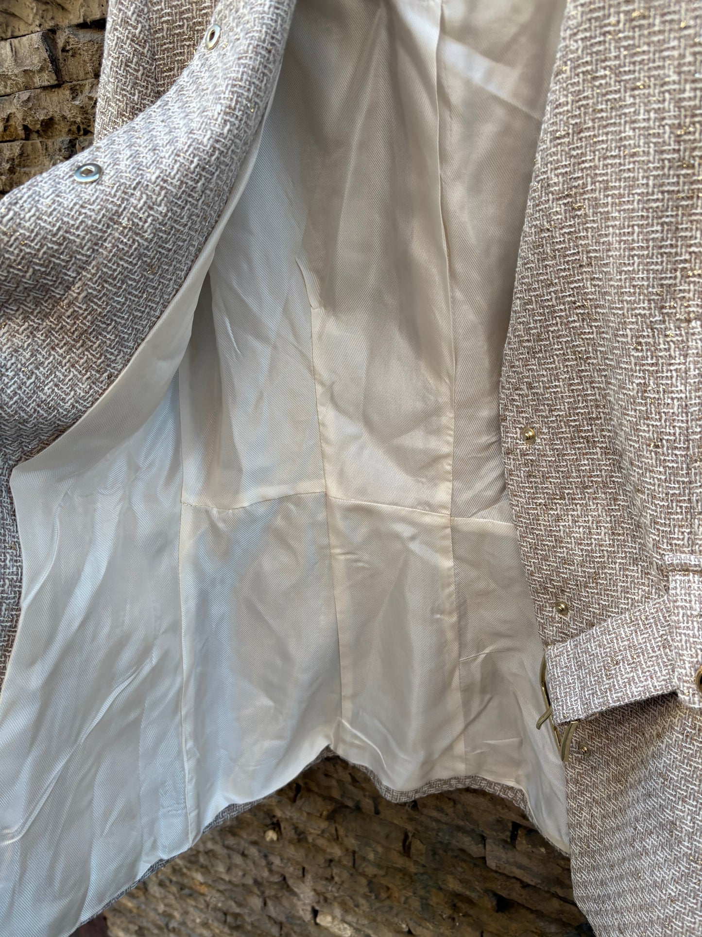 ZARA. Blazer tweed hilos dorados XS