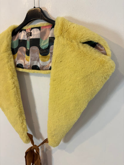 MALIPARMI. Cuello pelo colores