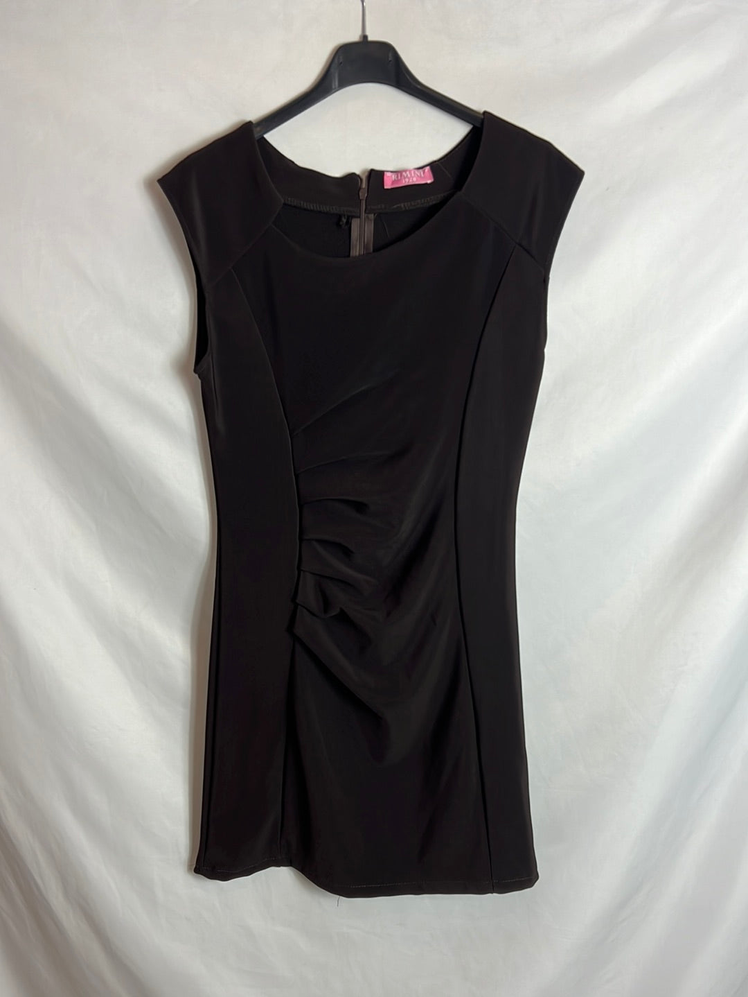 RIMINI. Total look: stretchy brown dress and jacket. Medium/Large