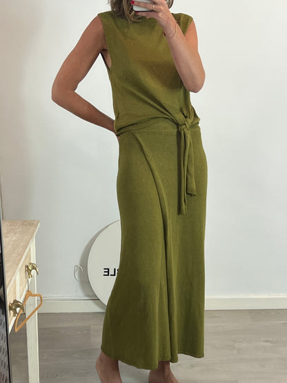 MASSIMO DUTTI. Total look punto verde T.m