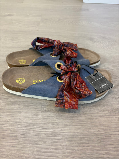 GENUINS. Sandalia piel lazada. T 40