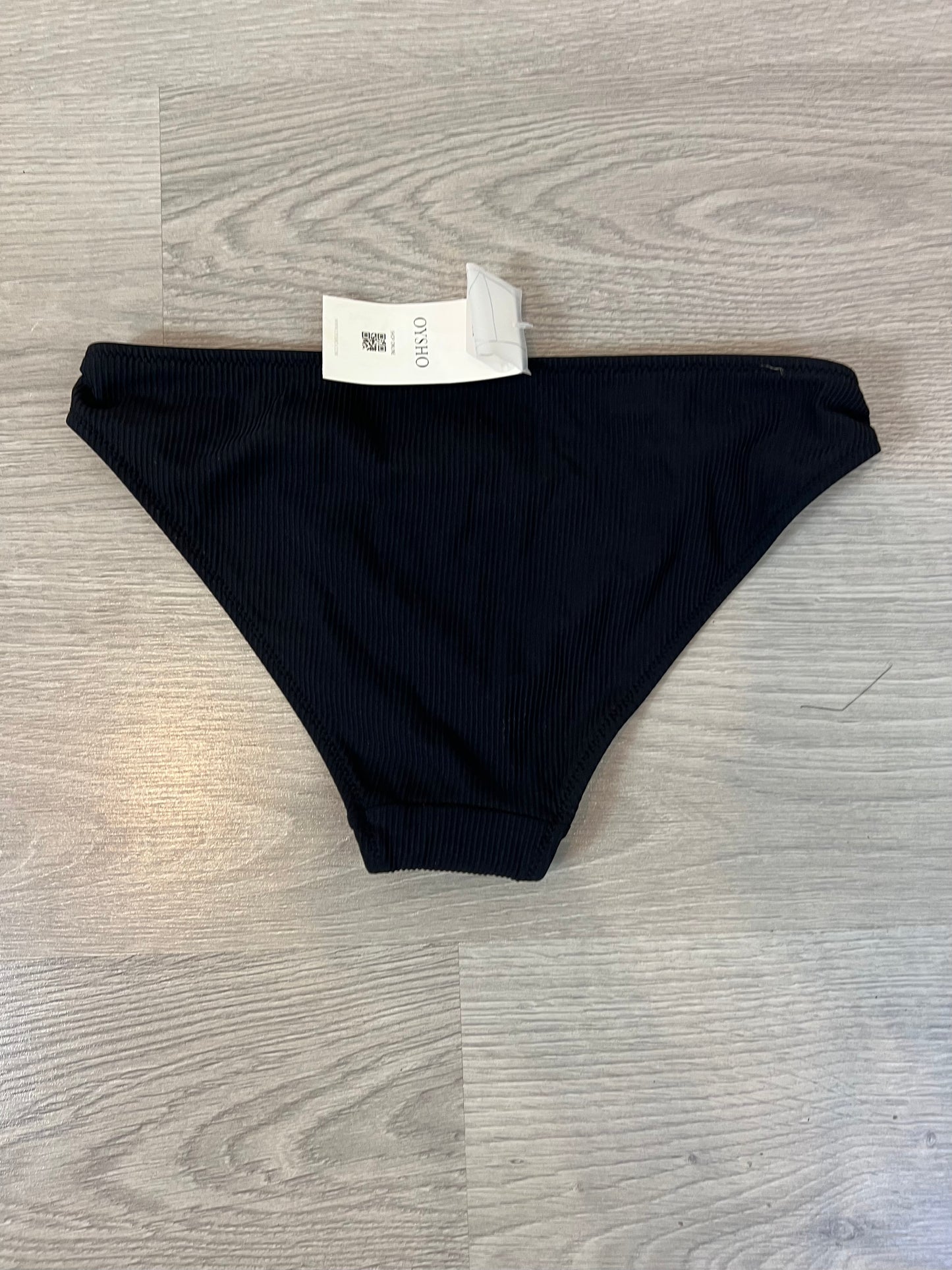OYSHO. Black ribbed mother-of-pearl Ts bikini bottoms