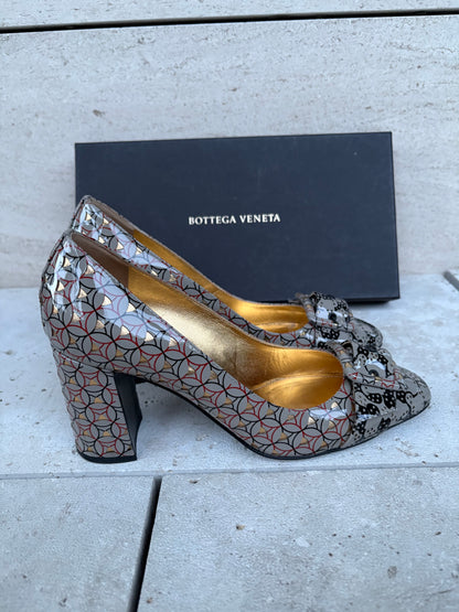 BOTTEGA VENETA. Tacones dibujo geométrico