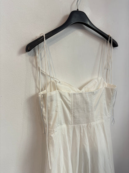 ZARA. Vestido largo blanco