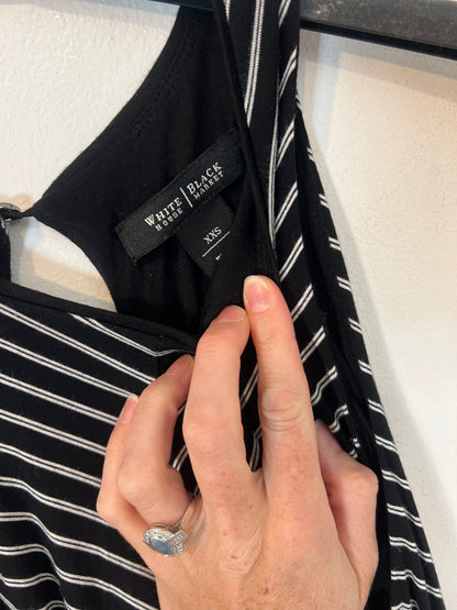 WHITE HOUSE BLACK MARKET. Vestido largo rayas T.xxs