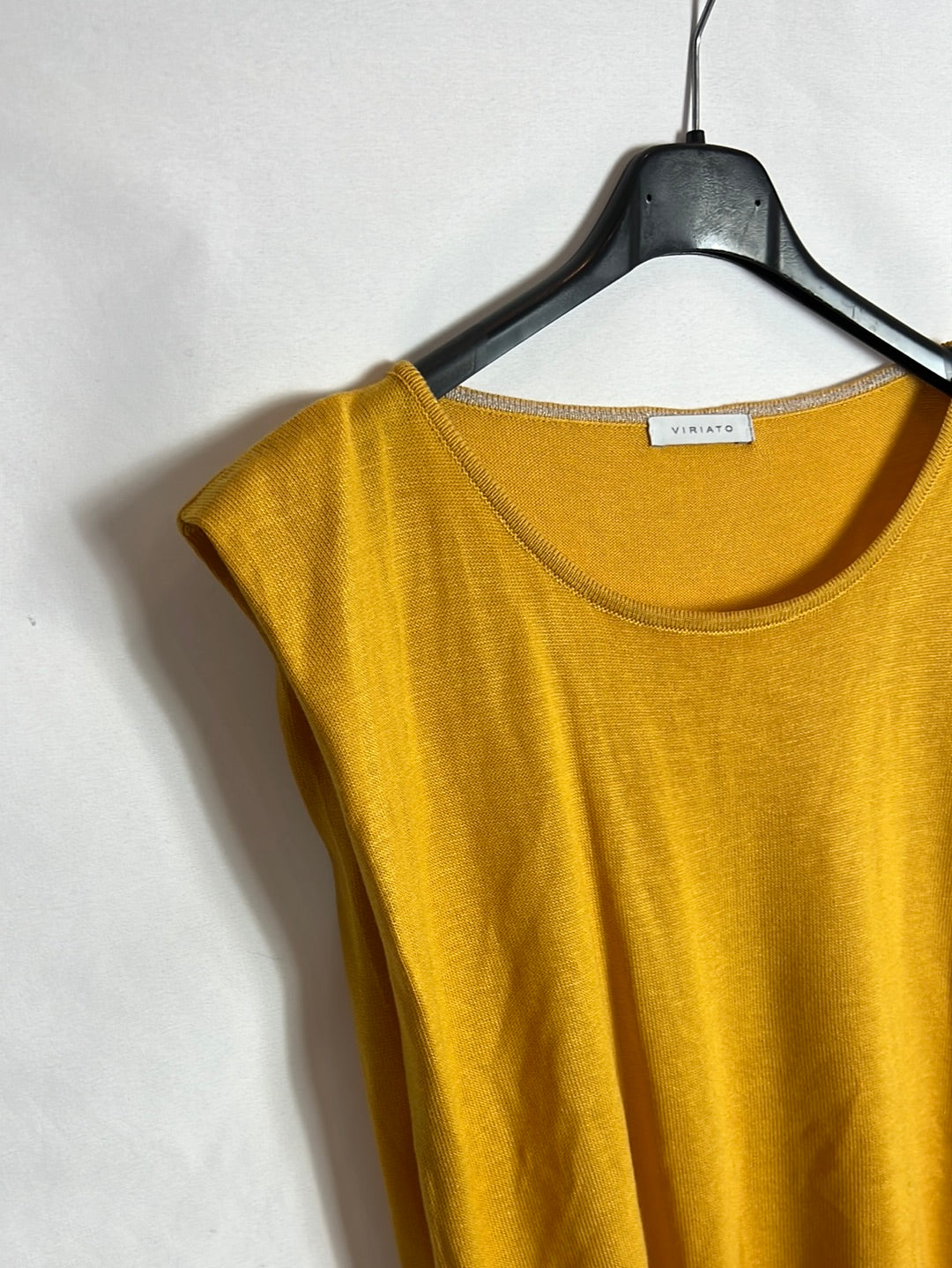 VIRIATO. Top punto detalle hilos T.s