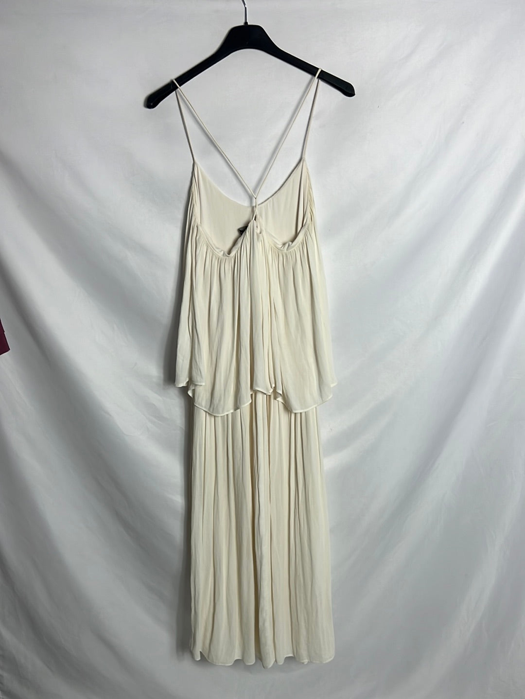 ZARA. Flowing ecru dress. TS