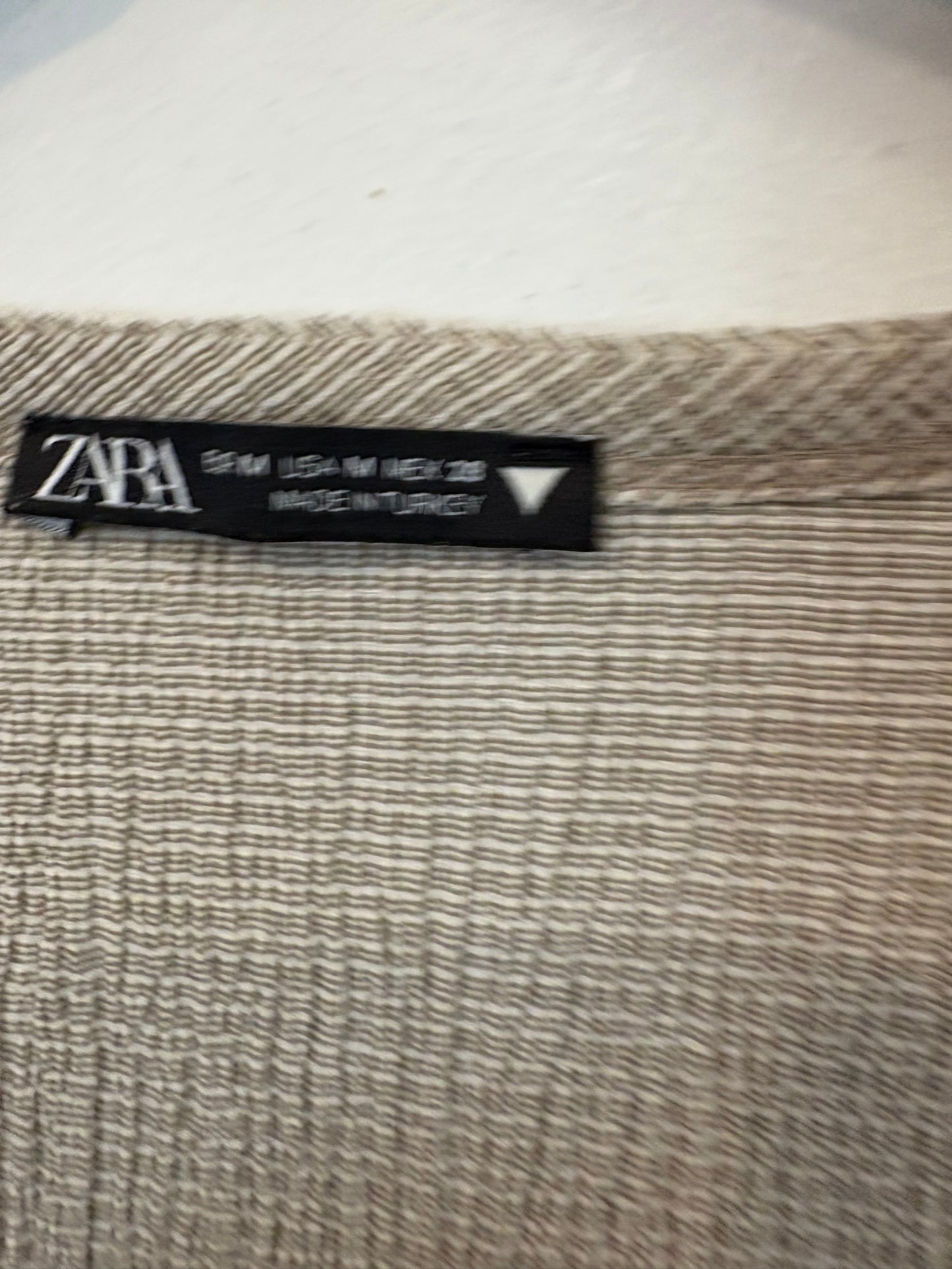 ZARA. Top  beige textura. T M