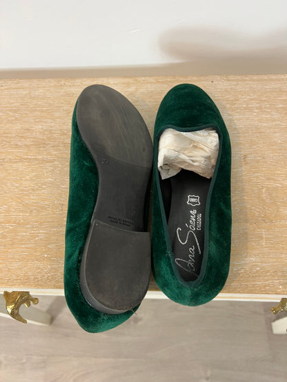 ANA SAENZ. Green velvet slippers T.37