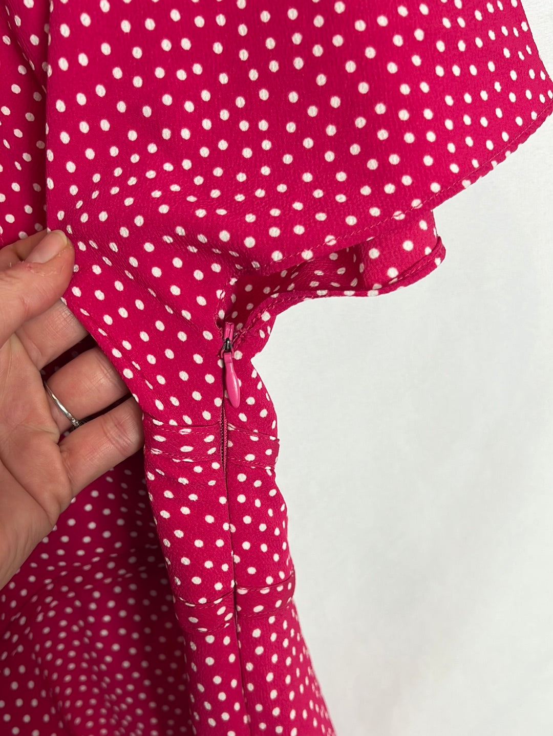 ZARA. Pink polka dot jumpsuit T.xs