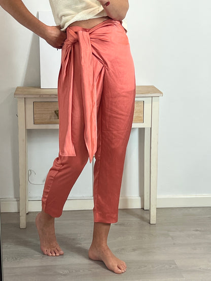 INTROPIA. Satin bow-tie trousers Tm