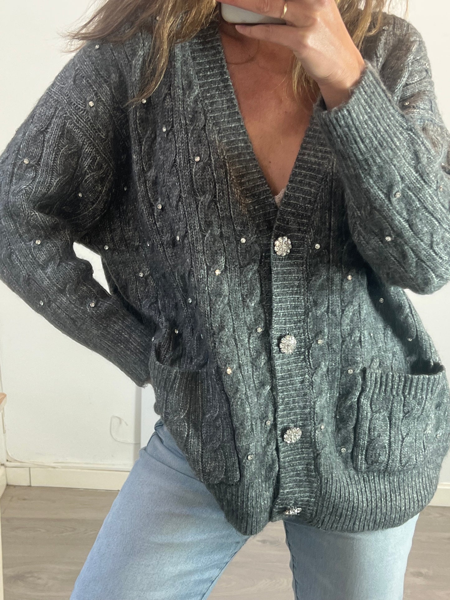 MANGO. Grey jewel-buttoned Ts sweater