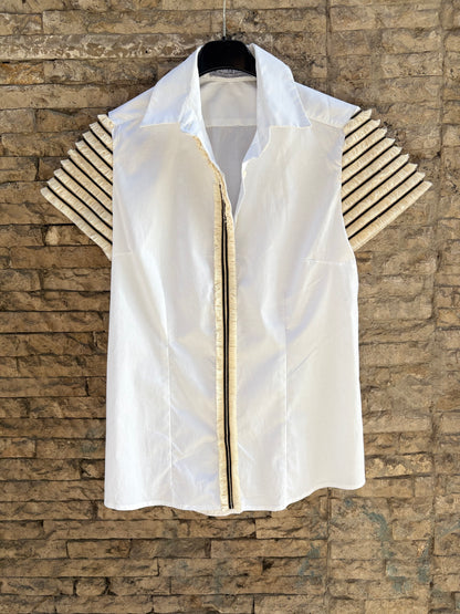 DEVOTA&amp;LOMBA. White fringed shirt, size 40 (s/m)