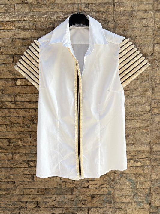 DEVOTA&amp;LOMBA. White fringed shirt, size 40 (s/m)