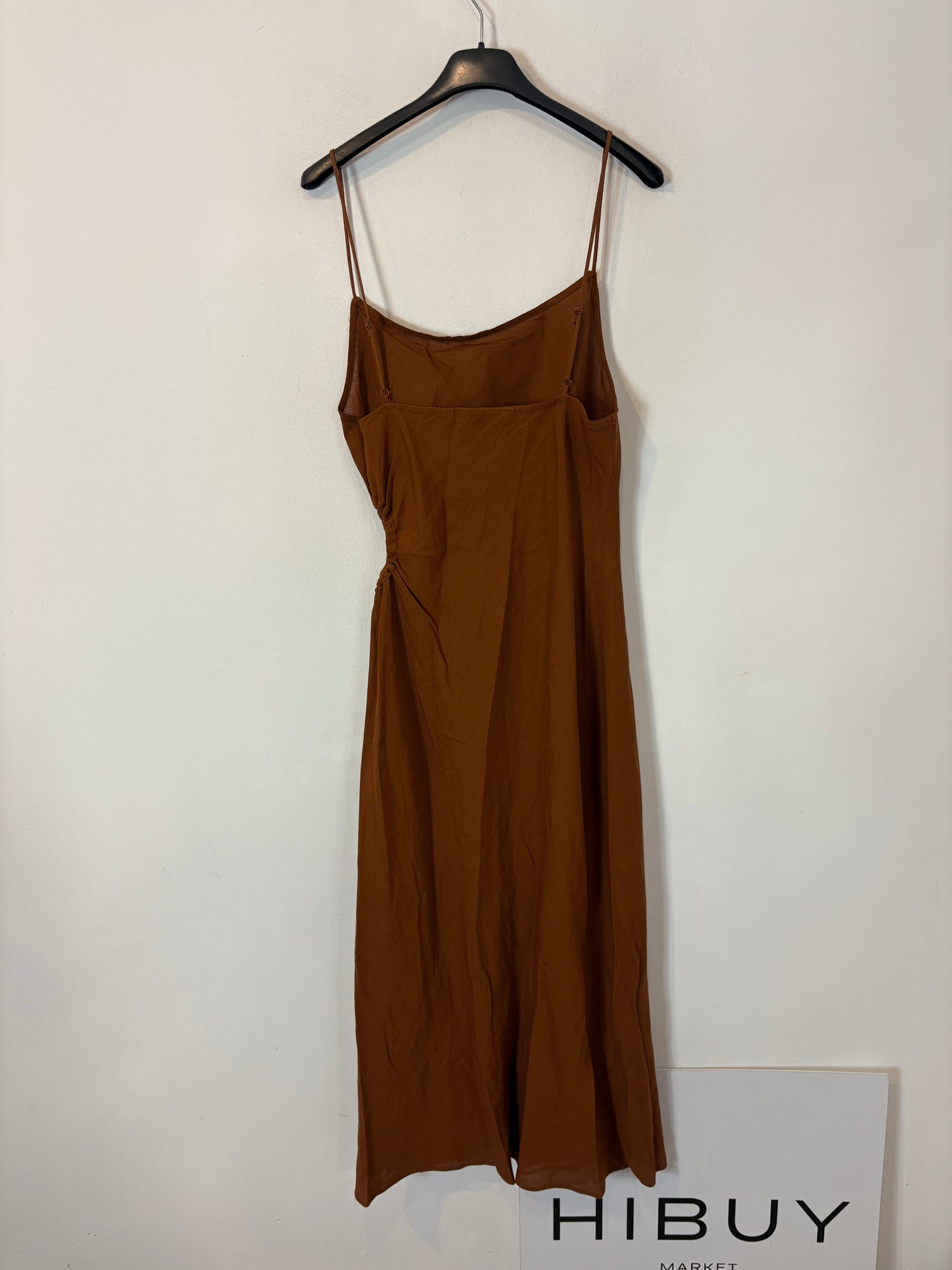 ZARA. Vestido midi marrón abertura