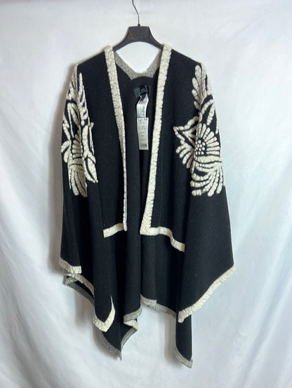 MANGO. Capa negra y beige texturas. T U