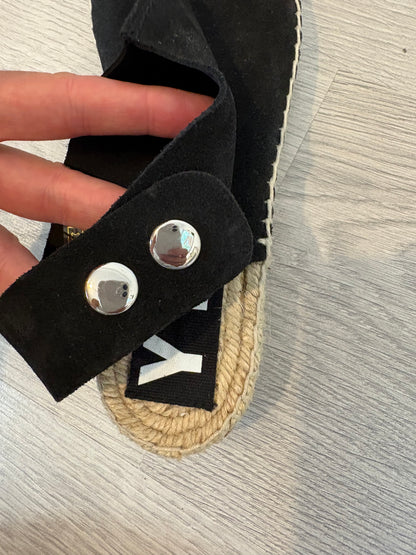 BIMBA Y LOLA. Alpargatas negras. T 38